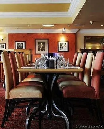 Village Hotel Nottingham Beeston  3*, Beeston (Nottinghamshire)